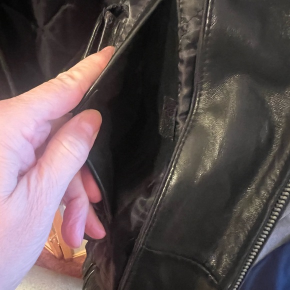 Worthington Leather Jacket. Zips with ease. Size large. Excellent new condition. - Picture 9 of 14